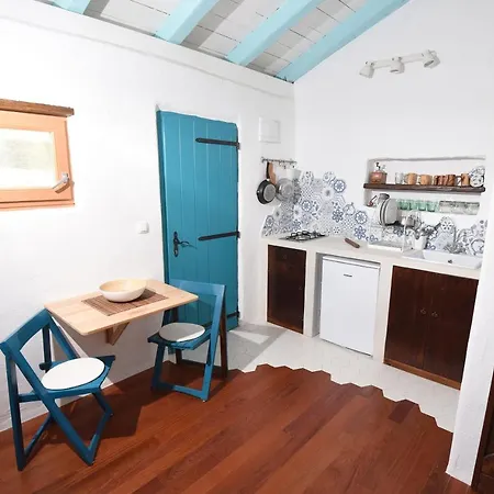 House By The Beach Rooftop Terrace 锡尔巴岛