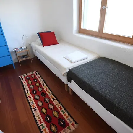 度假居 House By The Beach Rooftop Terrace 锡尔巴岛